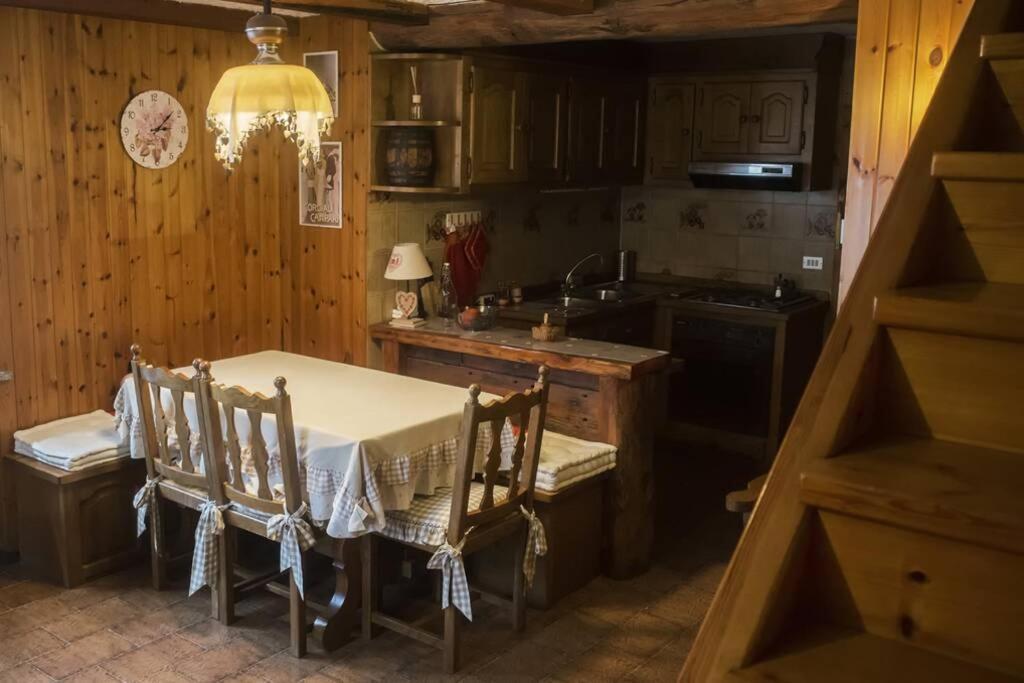 Chalet Indipendente In Centro A Вальтурнанш Экстерьер фото